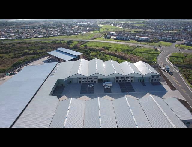 502M² WAREHOUSE TO LET IN FIRGROVE